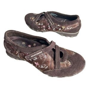 Skechers Shoes 7.5 Brown Leather Floral Textile Uppers Oriental Vibe Comfortable